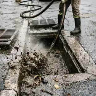 Serviço de Hidrojateamento 5